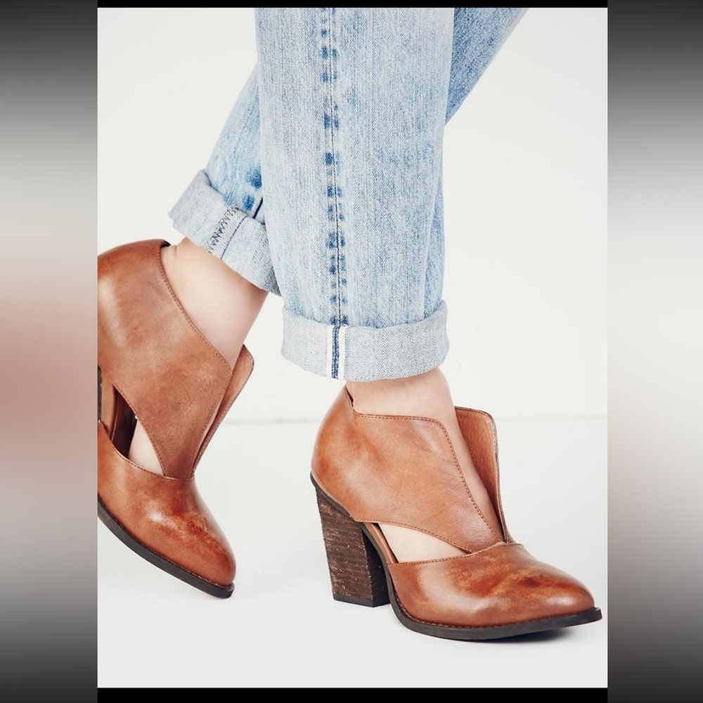 Jeffrey Campbell Free People Deep V Ankle Leather Booties Leather Brown